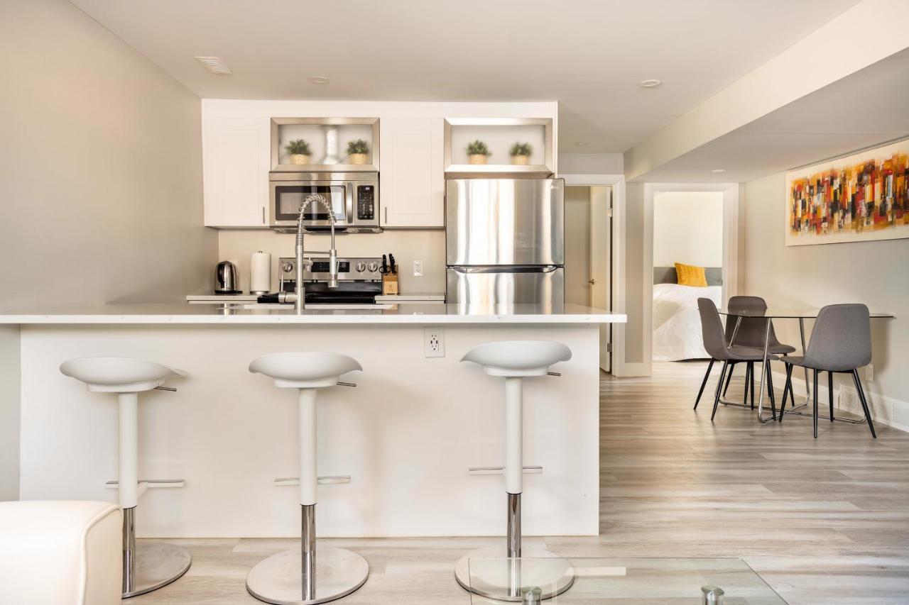 Entire 2 Bedroom Apartment Downtown - U1 Kitchener Kültér fotó